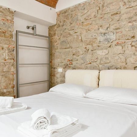 Ferienwohnung Le Volte Del Ponte Sospeso Florenz Exterior foto